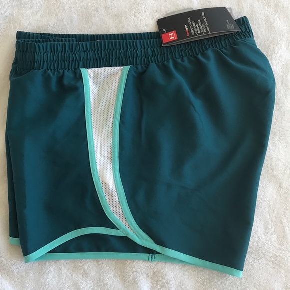 Under Armour Pants - 🌸2 for $30🌸 Under Armour Running shorts